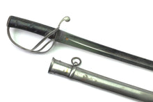 Load image into Gallery viewer, Presentation Cavalry Sword 1853 Universal Pattern. SN X3010