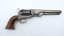 Load image into Gallery viewer, London Navy Colt Revolver. X3619