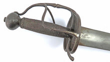 Load image into Gallery viewer, French Pattern 1679 Cuirassiers Sword. Ref X3612
