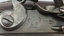 Load image into Gallery viewer, Flintlock Short Carbine for the Queen of Spain. Ref X3586