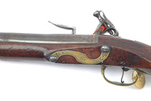 Load image into Gallery viewer, Rare Brace of Earl of Hertford Holster Flintlock Holster Pistols by Pickfatt. SN X3022