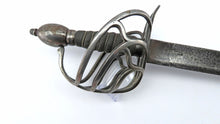 Load image into Gallery viewer, 1788 Heavy Cavalry Officers Sword. Ref X3622