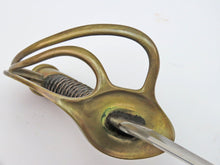 Load image into Gallery viewer, American Model 1840 Dragoon Heavy Cavalry Sabre. Ref 9198