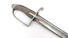 Load image into Gallery viewer, 1788 Light Cavalry Troopers Sword by Woolley. Ref X3377