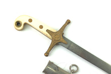 Load image into Gallery viewer, Edward VII General’s Mamaluke Pattern 1831 Sword SNX3151