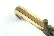 Load image into Gallery viewer, Edward VII General’s Mamaluke Pattern 1831 Sword SNX3151