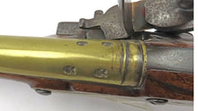 Load image into Gallery viewer, Naval Brass Barrelled Flintlock Blunderbuss by Farmer. Ref 9238