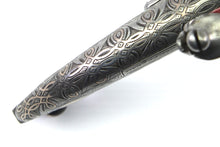 Load image into Gallery viewer, Scottish Scroll Butt Belt Flintlock Pistol by Thomas Murdoch, Fine. (Ref X3278)
