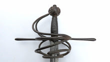 Load image into Gallery viewer, Fine Italian Swept Hilt Rapier. Ref X3613