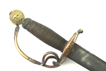 Load image into Gallery viewer, Troopers Sword of The Earl Of Oxford's Regiment Of Horse, Rare. SN 9140