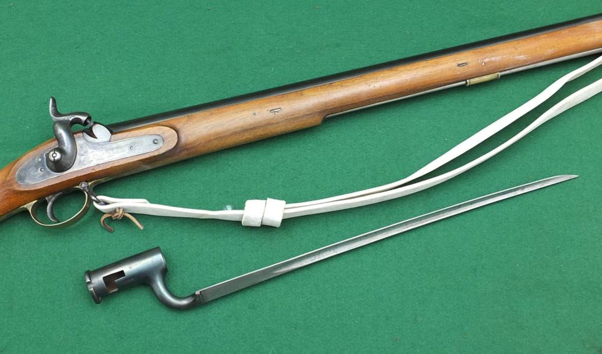 A Mint 1842 Volunteer Short Musket. SN 8458 – West Street Antiques