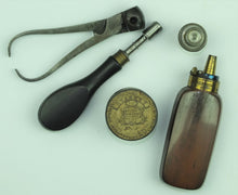 Load image into Gallery viewer, Cased Double Barrel Pistol by Barratt. SN 8655