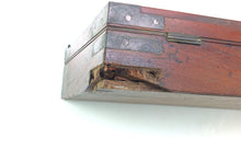 Load image into Gallery viewer, Flintlock Duelling Pistols by W. Ketland, fine cased pair. SN 8898