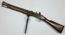 Load image into Gallery viewer, Flintlock Swivel Blunderbuss by Cooper London. SN 8635