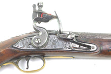 Load image into Gallery viewer, Dublin Castle Royal Foresters 1760/78 Pattern Inniskillen Dragoon Flintlock Pistol, very rare. SN 9032