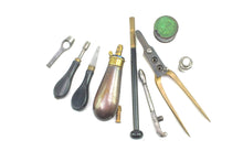 Load image into Gallery viewer, Tranter Patent First Model Self-Cocking Percussion Revolver 50 Bore, fine, rare, cased. SN X2032.