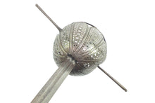 Load image into Gallery viewer, Italian Rapier Cup Hilt, fine. SN 9028