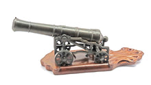 Load image into Gallery viewer, Antique Bronze Model of an 18 Pounder Garrison Cannon, fine. Ref 9301
