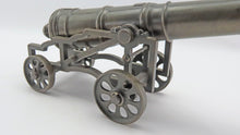 Load image into Gallery viewer, Antique Bronze Model of an 18 Pounder Garrison Cannon, fine. Ref 9301
