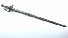 Load image into Gallery viewer, French Pattern 1679 Cuirassiers Sword. Ref X3612
