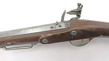 Load image into Gallery viewer, Flintlock Carbine by Robert Wogdon from Shirburn Castle. Ref 9319
