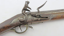 Load image into Gallery viewer, Flintlock 1756 Long Land Musket by Edge, Welsh Fusiliers, Rare. Ref 9226
