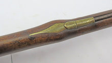 Load image into Gallery viewer, Flintlock 1756 Long Land Musket by Edge, Welsh Fusiliers, Rare. Ref 9226
