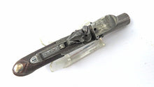 Load image into Gallery viewer, Flintlock Muff Pistols by Goodwin. Ref 9313
