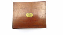 Load image into Gallery viewer, Flintlock Muff Pistols by Goodwin. Ref 9313

