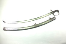 Load image into Gallery viewer, Officers 1796 Light Cavalry Sword. SN X3153
