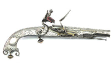 Load image into Gallery viewer, Scottish Scroll Butt Belt Flintlock Pistol by Thomas Murdoch, Fine. (Ref X3278)
