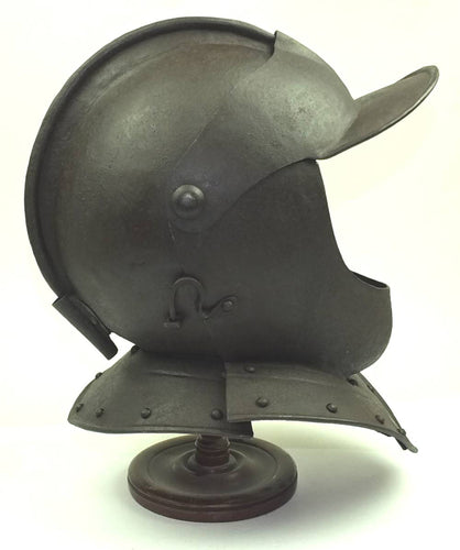English Cuirassiers Helmet. SN X1935