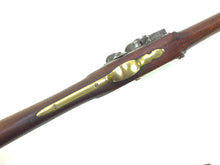 Load image into Gallery viewer,  East India Company Windus Musket by Twigg. SN 8720
