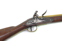 Load image into Gallery viewer, Royal Mail Coach Flintlock Blunderbuss by H.W. Mortimer, scarce, early. SN 9005
