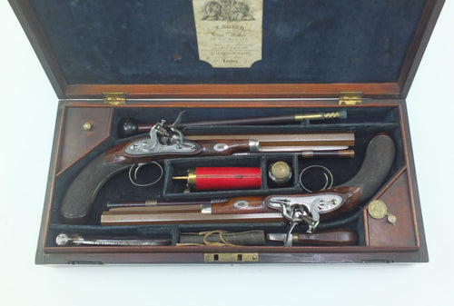 Flintlock Duelling Pistols by William Smith, Very Fine Cased Pair. SN 9001