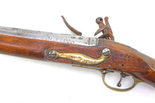 Load image into Gallery viewer, East India Company Windus Musket by Henshaw, fine, rare. SN 8974
